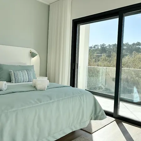 Casa Do Cruzeiro - By Sch Vila